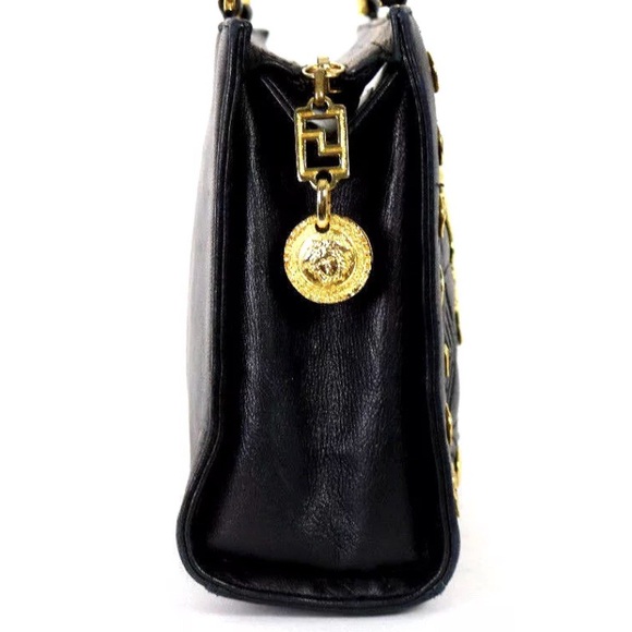 🔥SOLD*🔥VERSACE vintage studded handbag - Picture 4 of 8